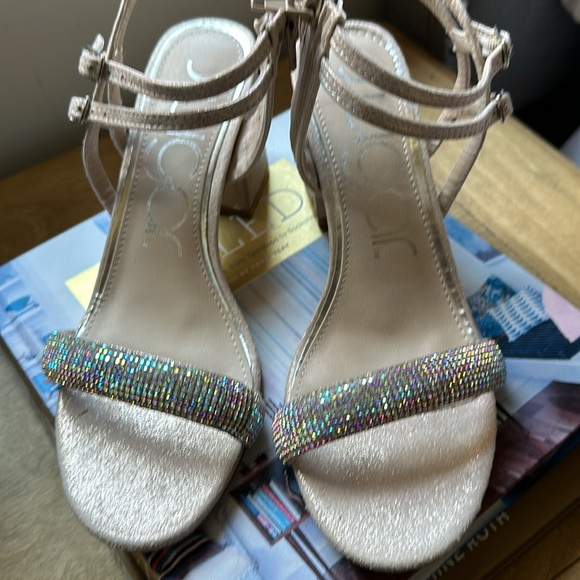 Sparkling high heels - Picture 6 of 6